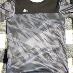 Adidas Tee Shirt Boys size Medium